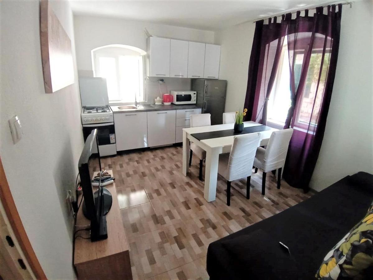 Karlito Apartment *
